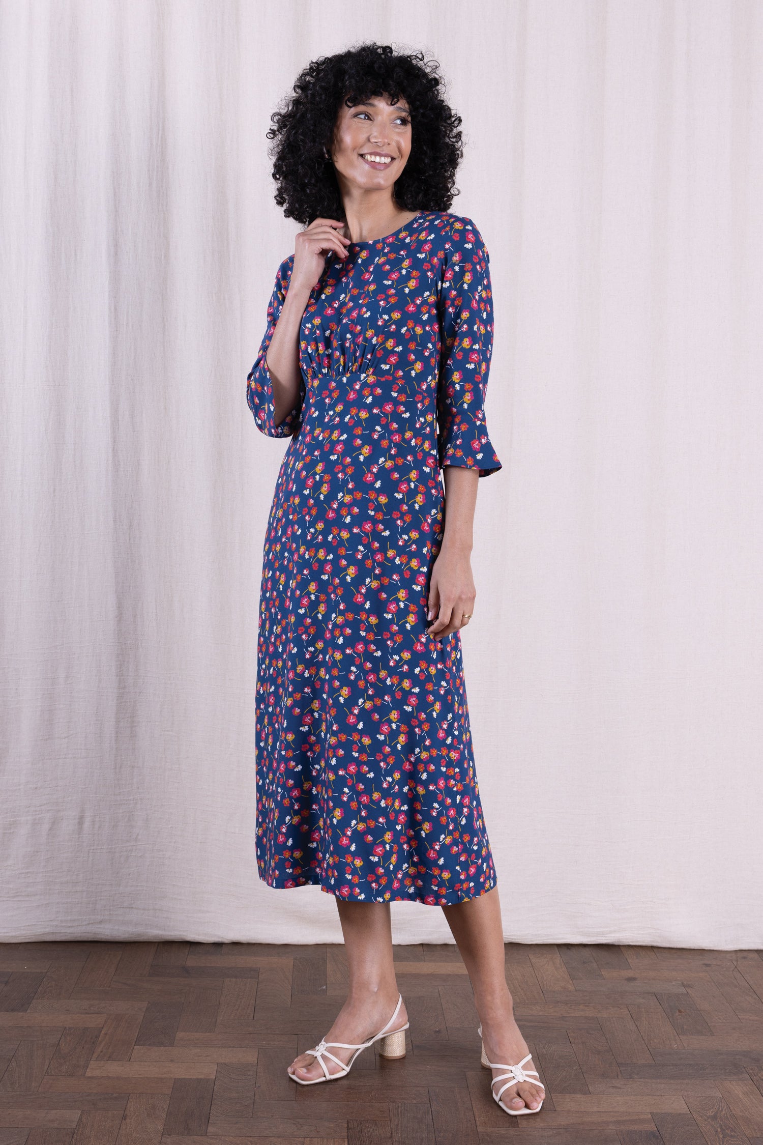 SS26 Viscose Fluted Sleeve Midi Tea Dress - Oxford