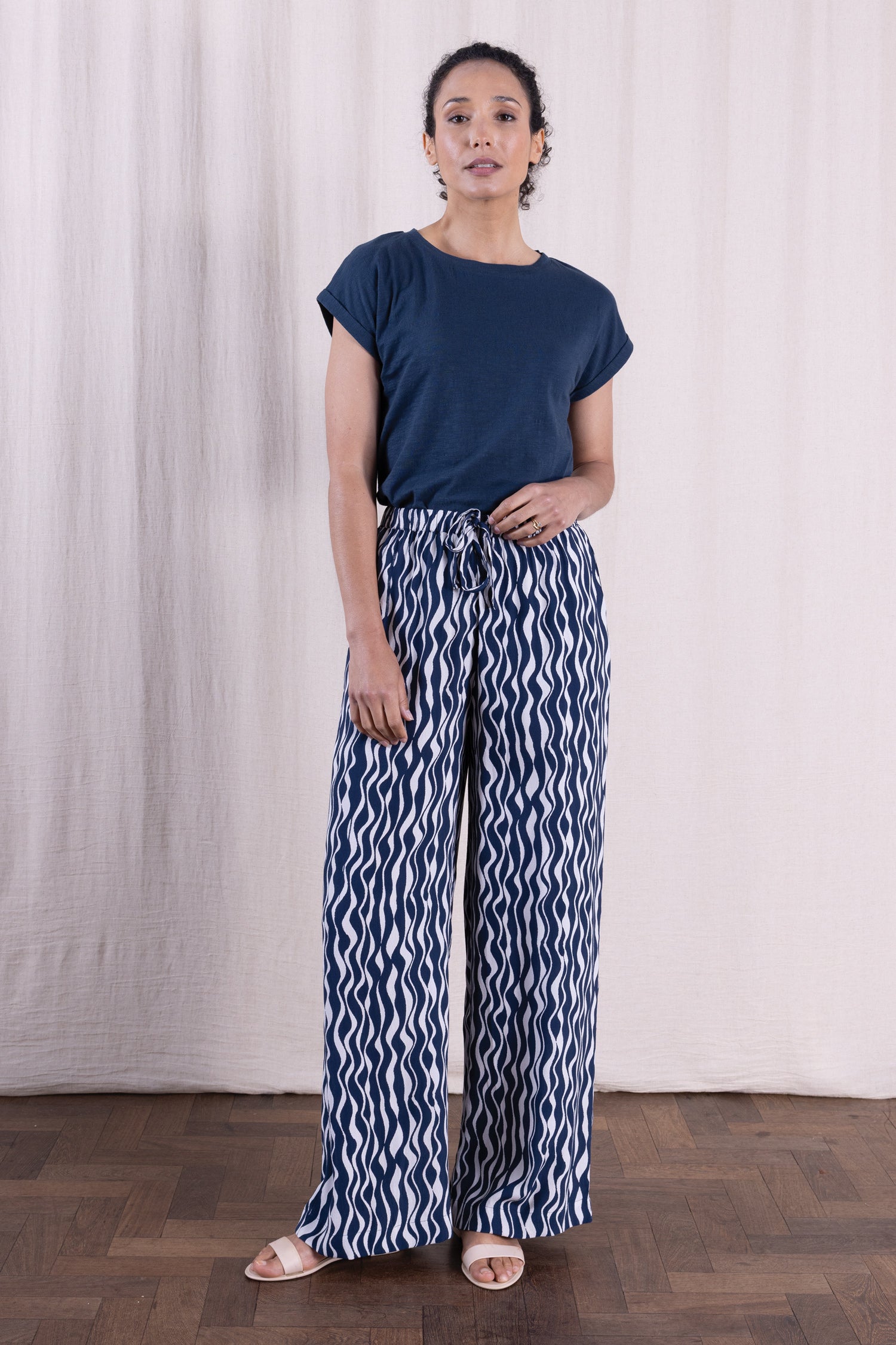 SS26 Wide Leg Trouser - Navy