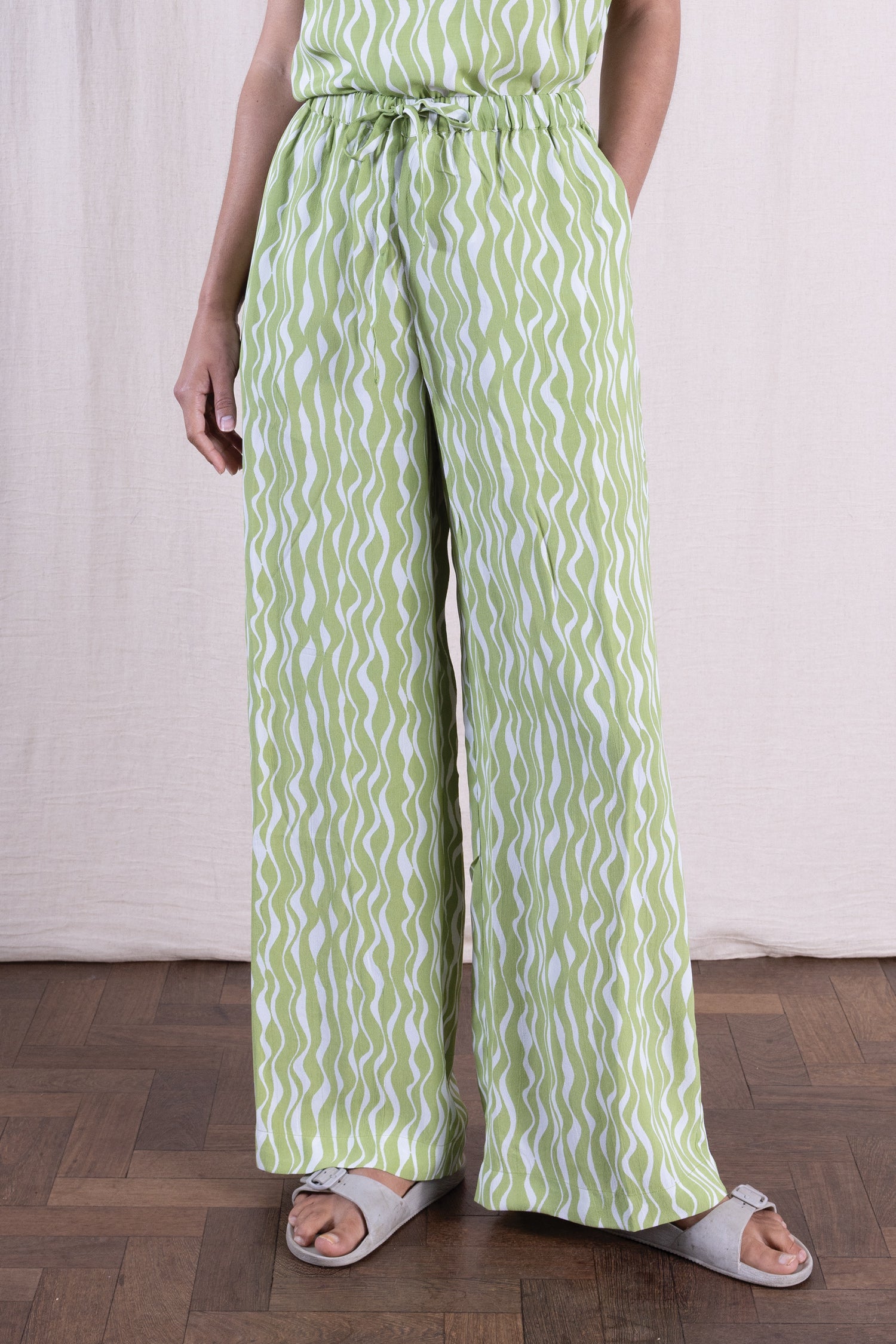 SS26 Wide Leg Trouser - Pistachio