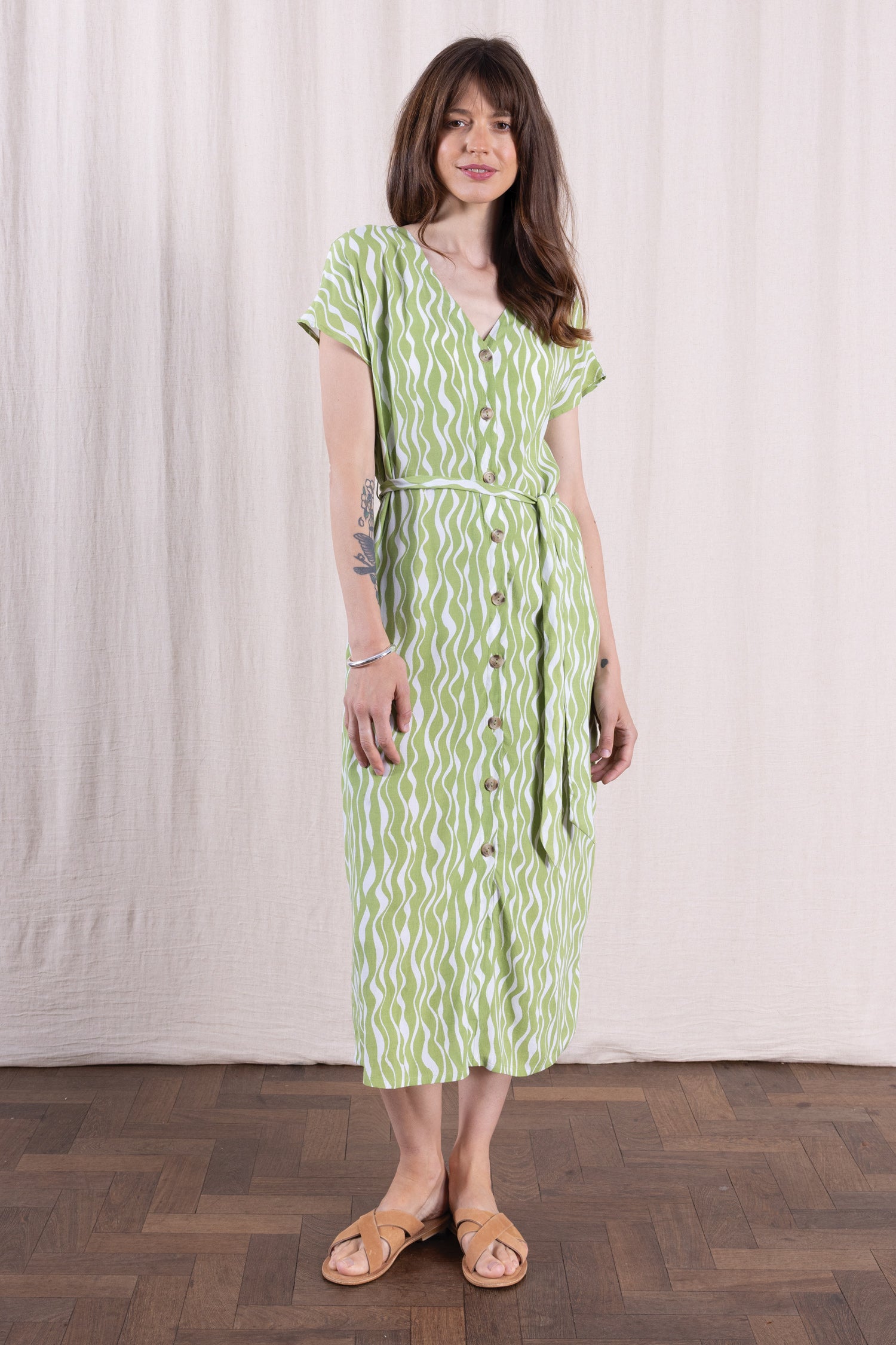 SS26 V Neck Shirtdress - Pistachio
