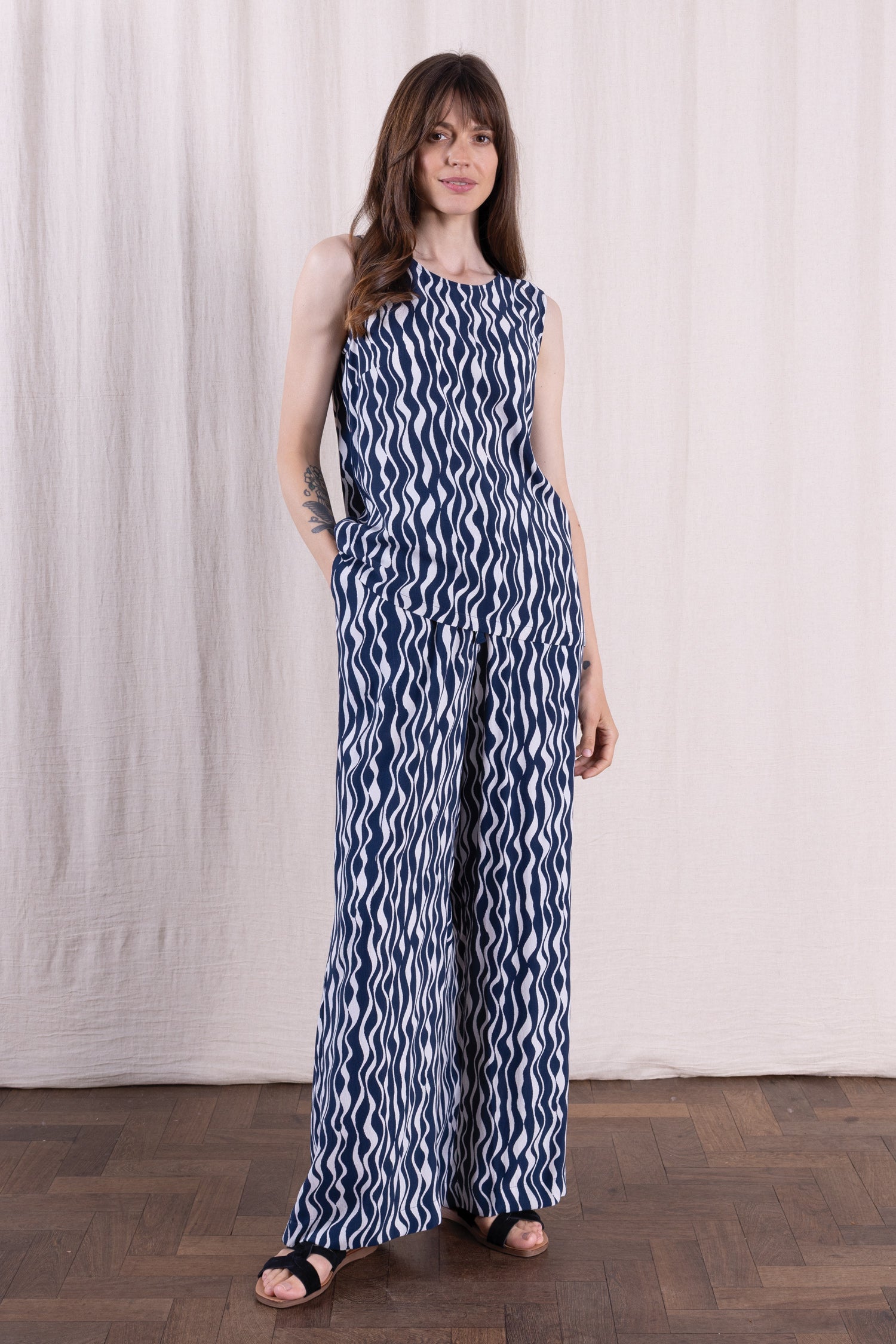 SS26 Crepe Vest - Navy