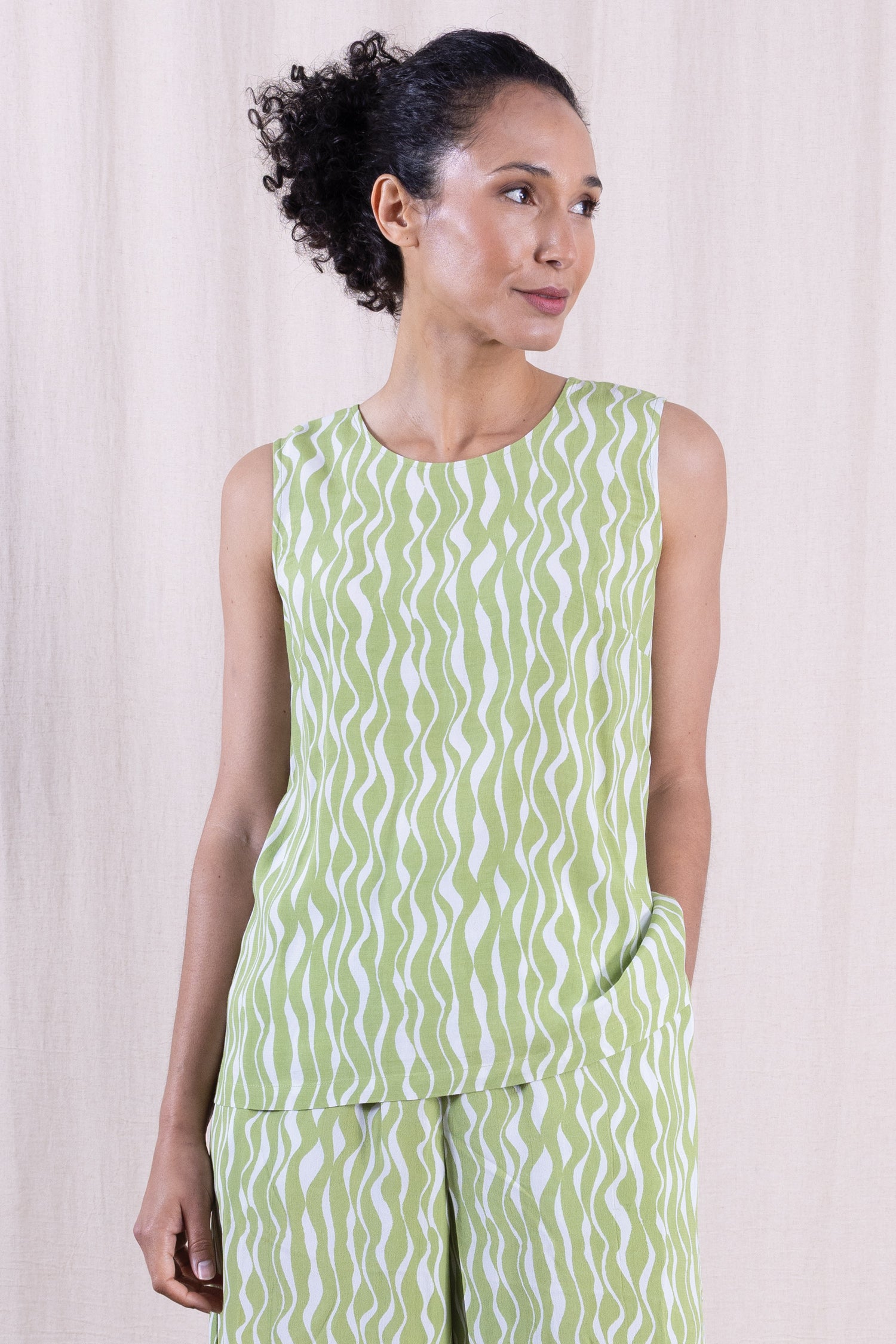 SS26 Crepe Vest - Pistachio