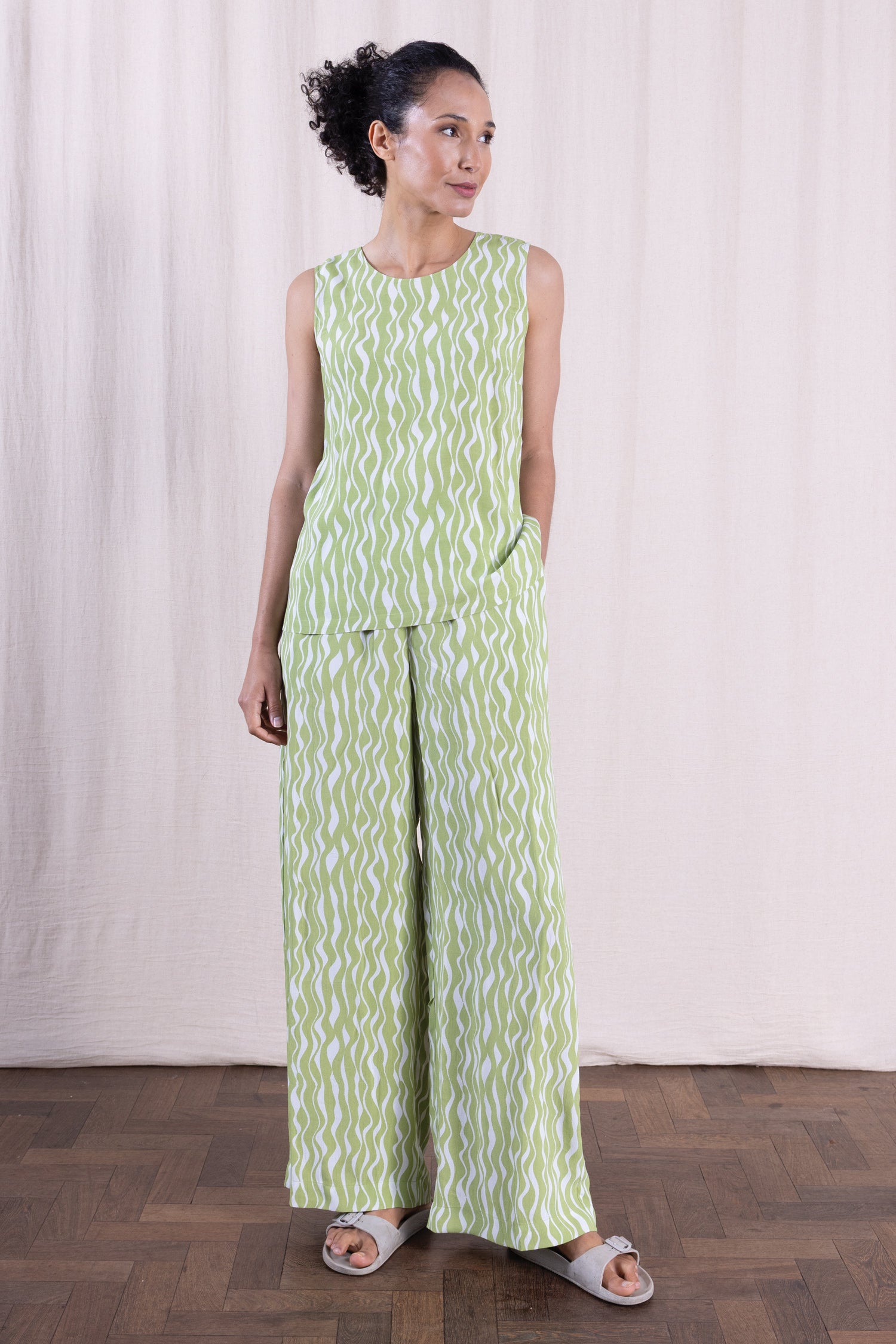 SS26 Crepe Vest - Pistachio