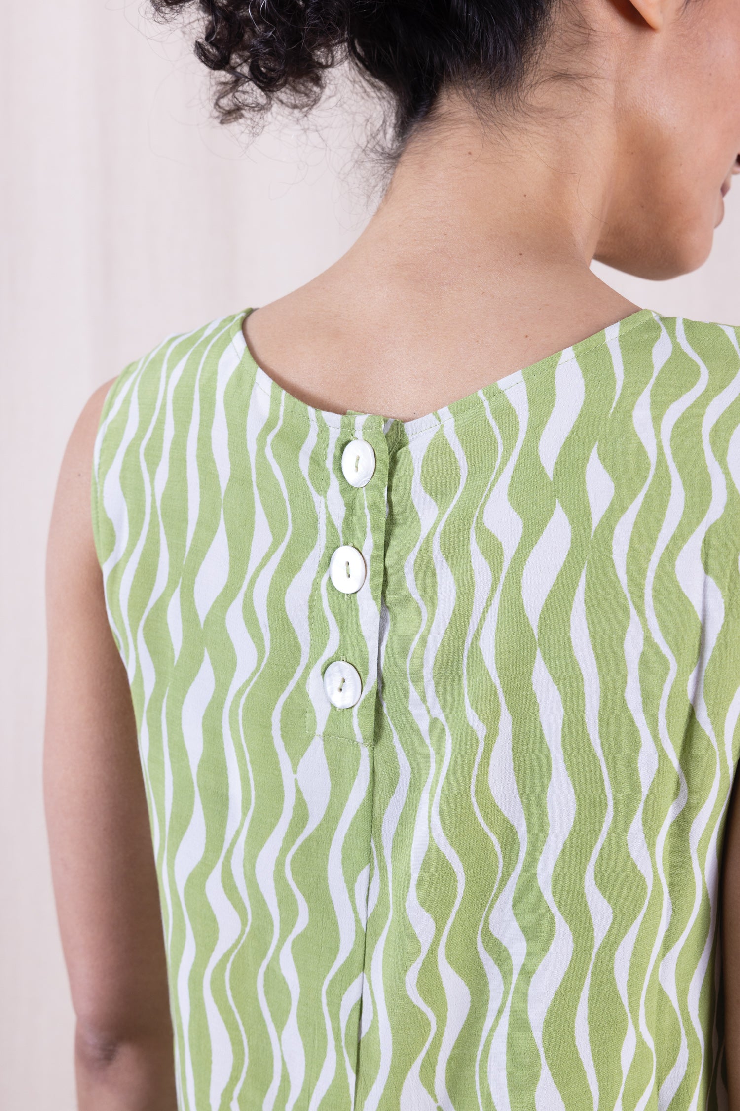 SS26 Crepe Vest - Pistachio