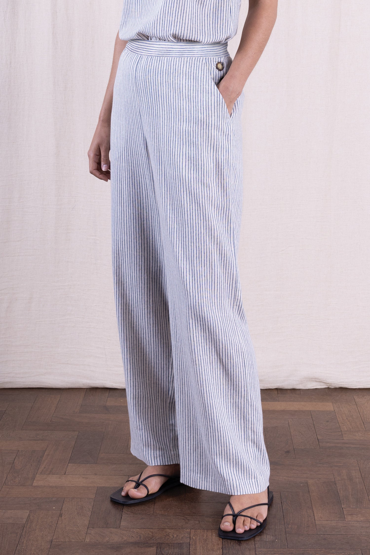 SS26 Linen Blend Button Wide Leg Trouser - Cornflower