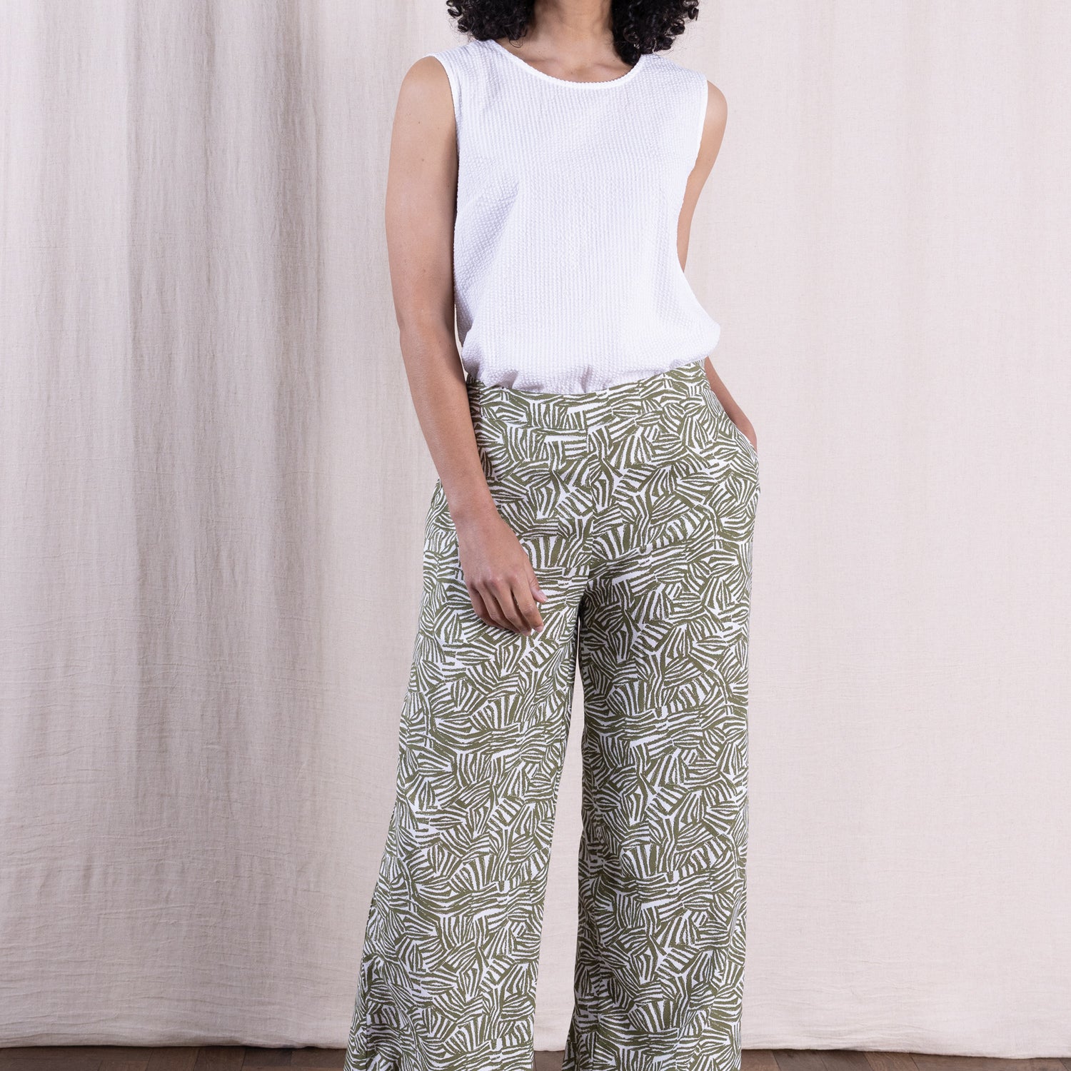 Women's Trousers and Leggings
