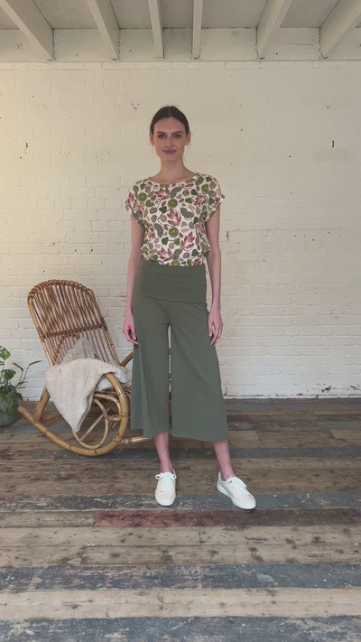 GOTS Organic Cotton Cropped Trousers