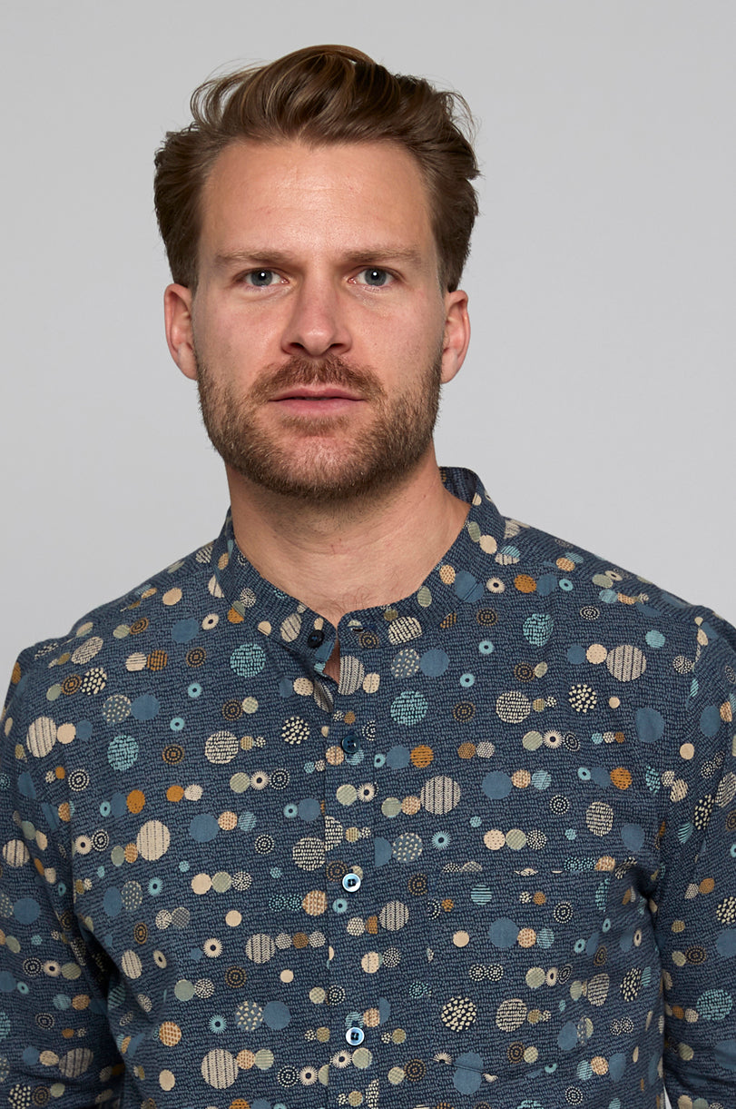 Cotton Orb Print Collar Shirt