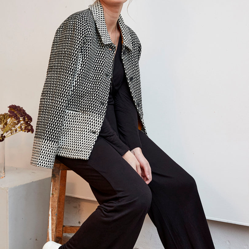 HT6023  Jacket with in  seam pockets
